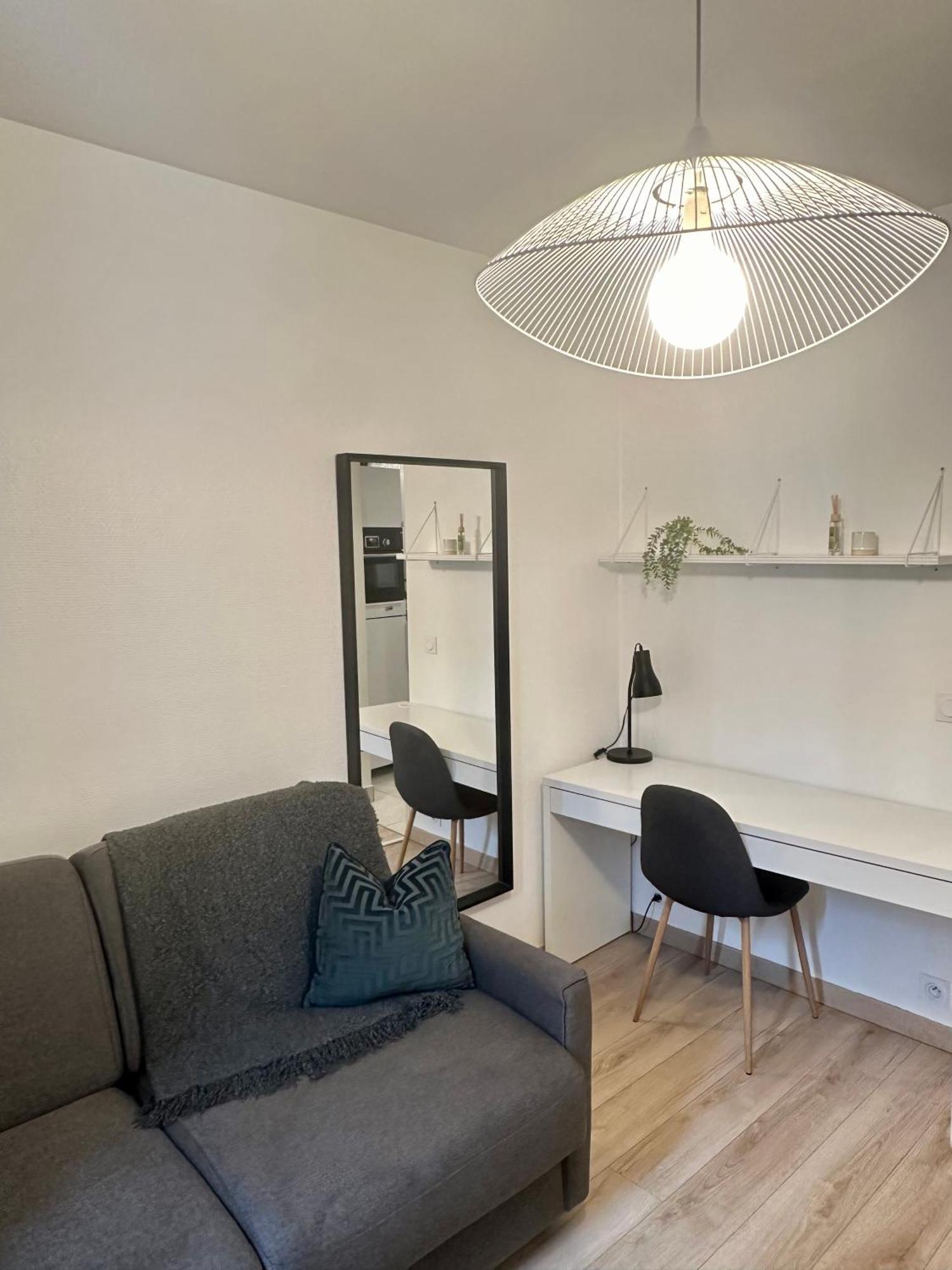 Apartamento Moderne Et Lumineux Asnières Exterior foto